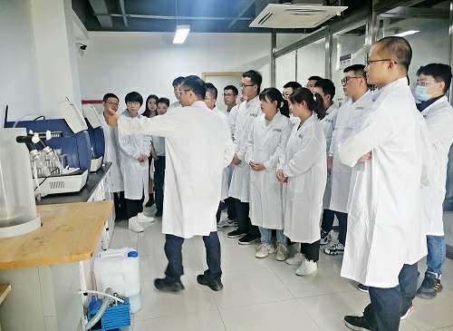 首届开云在线官网-开云(中国)官网药业新技术交流会在南京举行
